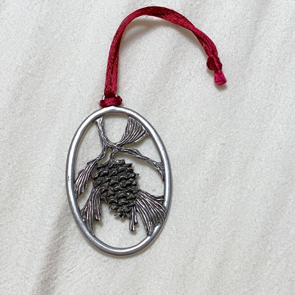 1993 Seagull Pewter Canada Christmas Ornament Pinecone Fir Tree Bough Medallion